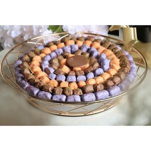 Bol de service moderne de luxe en métal doré de qualité supérieure, accents de feuilles, support, passe au lave-vaisselle, fait à la main, durable pour les bonbons, les noix - Product Image 6