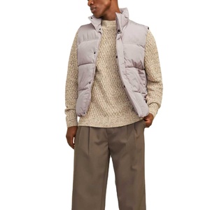 Nouvelle veste d'hiver matelassée noire pour homme 2026 avec logo personnalisé, col mandarin, poches zippées et doublure chauffante en soie - Product Image 1