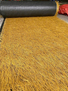 Tapis de toiture en chaume feuille de palmier naturel Formes de tailles personnalisées pour la décoration de villas de villégiature Exportation en gros en vrac - Product Image 4