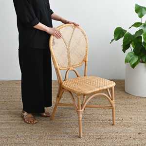 Chaises de mariage blanches de haute qualité pour événements, chaises en rotin pour adultes, personnalisées par un fabricant vietnamien - Product Image 2