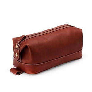 Guangzhou Factory Wholesale Waterproof Stainless Steel <b>Toiletry</b> <b>Bag</b> Portable <b>Mens</b> Cosmetic <b>Bag</b> Shaving Custom Logo Dopp Shave - Product Image 1
