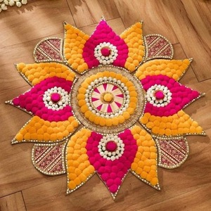 Tapis Rangoli décoratif T Light Bougeoir pour Ganpati Décoration Belle Kolam pour le sud de l'Inde Toile de fond de mariage - Product Image 3