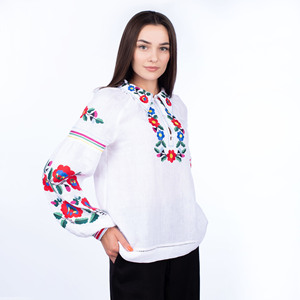 Chemisiers de paysans ukrainiens brodés à la main pour femmes, vêtements et hauts musulmans traditionnels - Product Image 3