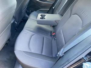 HYUNDAI I30 1.0 T-GDI 2017 USADO, Volante a la Izquierda/Derecha - Product Image 4