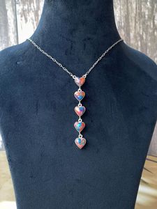 Fait à la main en argent sterling rose rêve Mojave ou blanc buffle goutte collier Boho déclaration bijoux - Product Image 4