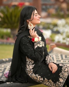 Ensemble Salwar Suit à Coupe Droite Multicolore avec Dupatta Assorti, Modèle Chic pour Femmes Musulmanes, Robe de Fête pour Eid Ramzan, Surat - Product Image 5