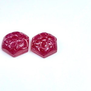 Embalaje personalizado rubí natural tallado a mano 64,67 Cts (17 Mm) piedra preciosa forma hexagonal para la fabricación de joyas certificada por IGI - Product Image 3