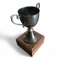 Trophée en laiton antique, style vintage classique rétro, avec logo, base en bois, socle portable pour la présentation de ballons de football, Trophée Geoffrey