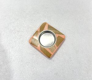 Quemador de Incienso Bakhoor de Resina Epoxi y Madera Natural Hecho a Mano, Forma Cuadrada, Estilo Moderno y Elegante, 3 Pulgadas, Estilo Árabe, Ecológico - Product Image 4