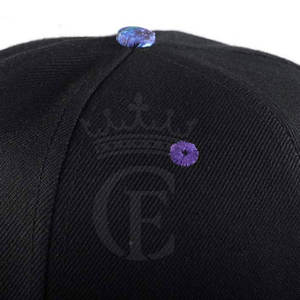 Chapeaux de baseball classiques en détresse avec logo avant brodé à la main Options de couleurs multiples disponibles - Product Image 5