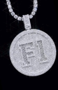 จี้เงินแท้ 925 รูปกางเขน สไตล์ฮิปฮอป ประดับเพชรโมอิสซาไนต์ ดีไซน์แฟชั่นสตรีทสุดเท่  จี้ห้อยคอแบบสั่งทำพิเศษ - Product Image 5