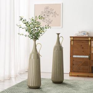 Porte-fleurs en métal sculpté design pour une esthétique créative de la maison et une décoration florale charmante - Product Image 5