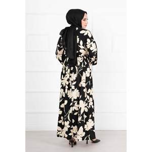 ชุดฮิญาบแขนบอลลูนลายกุหลาบสีครีม - Product Image 5