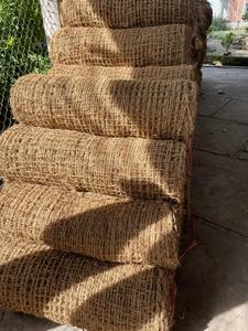 Control de la erosión Productos de fibra de coco Red de fibra de coco natural y control de la erosión Proveedores y fabricantes de tapetes de fibra de coco de Vietnam - Product Image 5