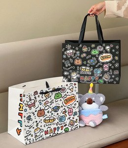 ถุงของขวัญกระดาษดีไซน์กราฟฟิตีทันสมัยออกแบบได้ตามต้องการ-เป็นมิตรกับสิ่งแวดล้อมรีไซเคิลได้ถุงช้อปปิ้งที่ทนทานสำหรับขายปลีก - Product Image 5