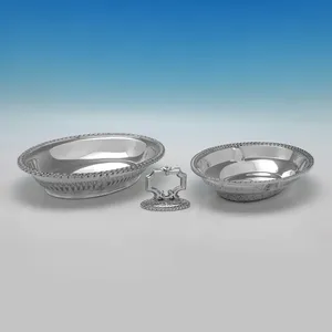 Elegante Cacerola Aislada de Acero Inoxidable |   Perfecto para Comidas Familiares e Invitados - Product Image 6