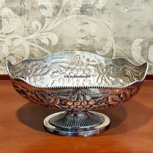 Ensemble de 3 bols décoratifs ronds en aluminium plaqué or pour la cuisine, la table, les mariages et les fêtes - Product Image 4