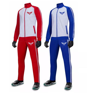 Chándal de entrenamiento de fútbol de último diseño retro, 100% poliéster, logotipo frontal, conjuntos de equipo de fútbol de alta calidad de secado rápido para hombres - Product Image 1