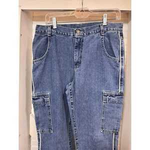 Pantalones vaqueros de mezclilla para bebés y niños pequeños bordados modernos MS Handicraft, tamaño personalizado, corte ajustado - Product Image 4