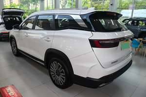 SUV familial de taille moyenne d'occasion 2024, jantes R19, garantie à vie, option 80% acier haute résistance et double airbag - Product Image 6