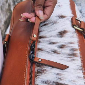 Lujo 2025 bolsas de lona de viaje deportivas para mujer hechas a mano de La India pelo en 100% cuero genuino ecológico con compartimento para zapatos - Product Image 5