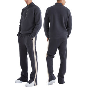 Survêtement d'hiver pour hommes de haute qualité à capuche uni avec logo noir en deux pièces en polyester et coton écologique respirant pour adultes - Product Image 1