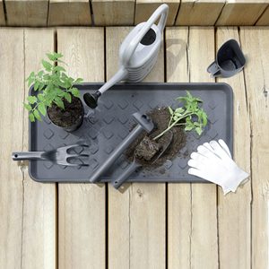 Ensemble de 4 pots de fleurs ronds en plastique Sandy de 1,7 L de couleur sauge, 15,8 x 15,8 x 13,8 cm + 1 ensemble gratuit d'outils de jardinage - Product Image 5