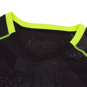 Jersey y pantalones cortos de fútbol de alta calidad, uniforme de fútbol, Material duradero, uniforme de fútbol hecho en Pakistán - Product Image 2