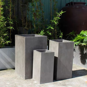 Las jardineras cilíndricas altas de hormigón de fibra ofrecen una elegancia duradera para patios ligeros para una decoración vibrante de plantas al aire libre - Product Image 5
