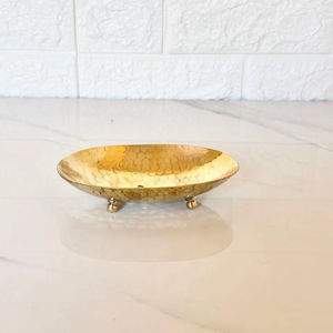 Porte-savon en laiton au design élégant pour un style de salle de bain luxueux, ajoutant un accent métallique sophistiqué - Product Image 1