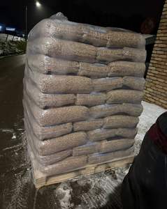 Granulés de bois mélangés, composés de bois dur et de bois tendre, pour équilibrer la chaleur et les coûts, en vente - Product Image 6