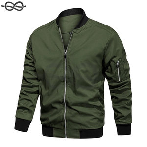 Chaqueta corta funcional de algodón con bolsillos y cremallera, estilo callejero, chaqueta de vuelo holgada, ropa de abrigo informal para hombres y mujeres - Product Image 1
