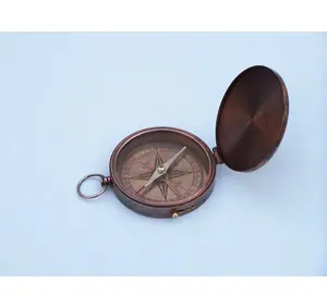 Brújula Náutica para acampada, brújula deportiva antigua Náutica de latón para uso en exteriores - Product Image 4
