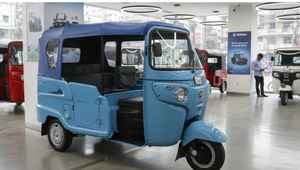 รถสามล้อบรรทุกไฟฟ้า BAJAJ GOGO P5012 EV รุ่นใหม่ปี 2025 แบบเปิดประทุน ได้รับการรับรองมาตรฐาน EEC รับน้ำหนักบรรทุก 300-400 กก. - Product Image 3