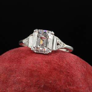 18K oro blanco D VVS elegante anillo de compromiso original Moissanite corte esmeralda en estilo Art Deco antiguo para aniversarios - Product Image 2
