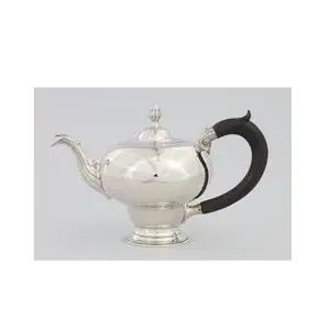 经典成品银抛光不锈钢茶具，配有定制颜色的可拆卸浸泡器咖啡壶茶壶