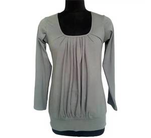 Fabulosa Blusa Casual de Playa con Cuello Redondo, Manga Larga, Largo Midi, de Algodón y Spandex Transpirable, Estampado Salvaje Ecológico para un Look Natural - Product Image 1