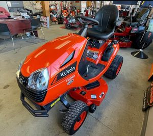 Tracteur tondeuse autoportée Kubota T2090 haute performance, machine de coupe de jardin durable, diesel. - Product Image 4