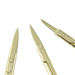กรรไกรตัดเล็บสแตนเลสสีทองโค้งคมสำหรับชุดดูแลเล็บ คุณภาพพรีเมียม ทนทาน น้ำหนักเบา ละเอียดมาก - Product Image 6