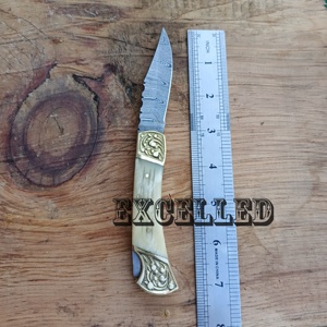 Couteau pliant multifonctionnel damas fait à la main avec poignée en os couteaux de poche avec gaine en cuir - Product Image 6