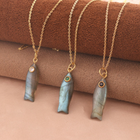 Collier en gros plaqué or 18 carats en forme de poisson, anti-ternissement, avec pierre précieuse naturelle Labradorite et micro-zirconiums
