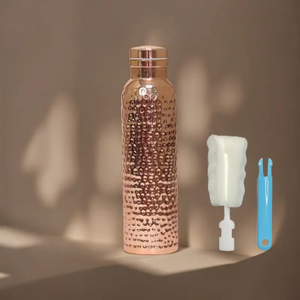 Bouteille d'eau en cuivre pur 950ML faite à la main Ayurveda Health Benefit Sport étanche utilisation de fête instantanée verres en plastique à forte demande - Product Image 3