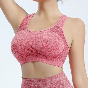 Sujetador deportivo transpirable sin costuras para mujer, sujetador acolchado extraíble con realce para gimnasio y correr, estilo Simple Reversible - Product Image 6
