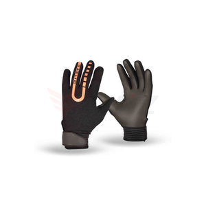 Gants gaéliques en latex allemand fabriqués dans de meilleurs matériaux Conception confortable et antidérapante avec logo personnalisé pour le sport - Product Image 3