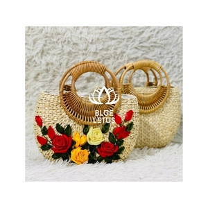 Bolsas de Jacinto de Alta Calidad para Uso en Artesanías Culturales y para Contribuir a la Producción de Artículos para el Hogar Sostenibles - Product Image 1