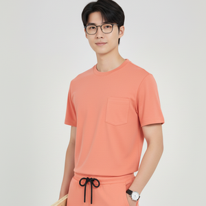 Ensembles de gommages médicaux de style minimaliste Poche de poitrine Matériau à séchage rapide Ras du cou Gommage Top Ensembles d'uniformes d'allaitement Fabricant - Product Image 1