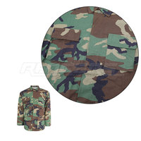 2025 nouveau Style vêtements d'hiver uniforme tactique Offre Spéciale respirant hommes uniforme tactique fabriqué au Pakistan