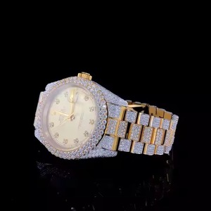 Reloj mecánico de cristal de buzo de acero inoxidable de la mejor calidad Golden Gleam elegante hecho a mano Iced Moissanite Diamond Band 20mm de ancho - Product Image 2