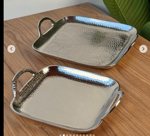 Vente en gros Inde de plateaux décoratifs de luxe en métal doré et argenté en acier inoxydable avec bols en forme de fleur polie brillante - Product Image 2