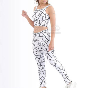 Conjunto de Yoga para mujer de etiqueta privada de alta calidad, conjunto de Yoga personalizado de algodón para mujer, hecho en Pakistán - Product Image 3